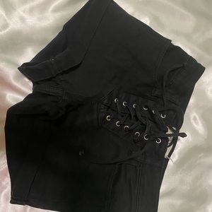 black lace up jean shorts